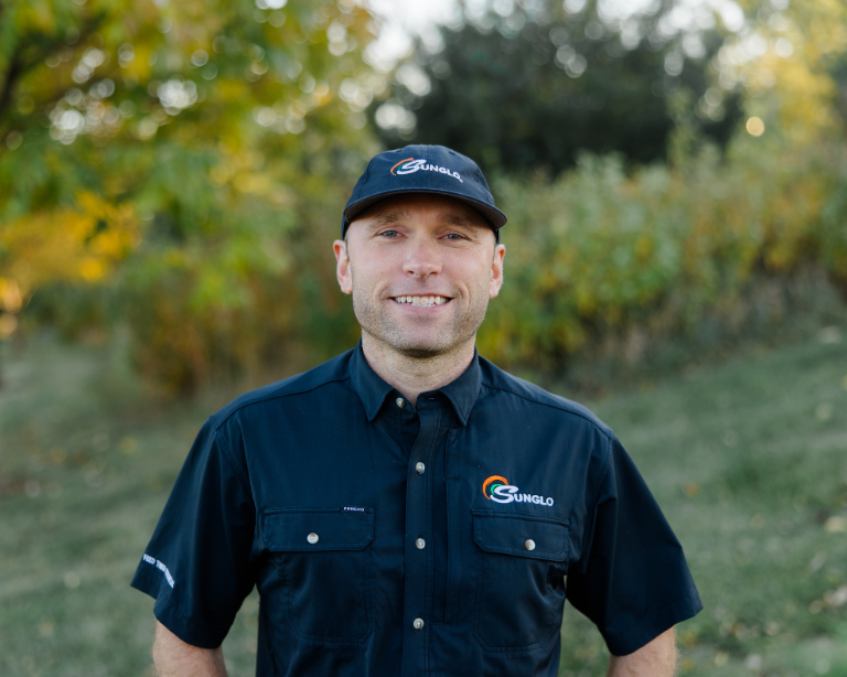 Nathan Day Sunglo Feeds